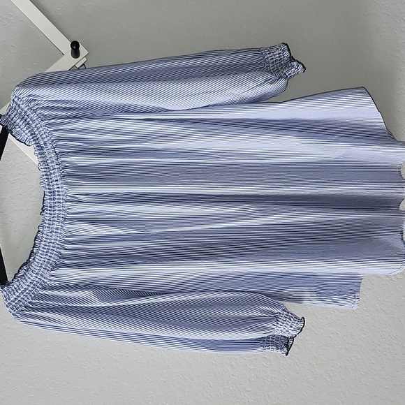 Grand & Greene Embroidered Blouse - Picture 4 of 8